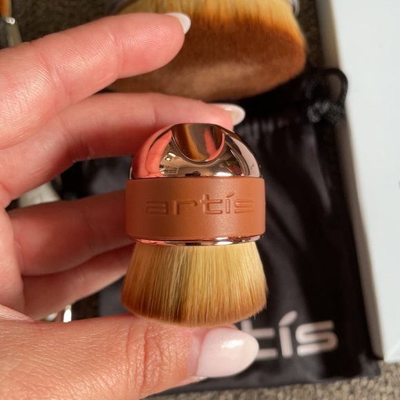 Artis Brush Bundle - Picture 3 of 10